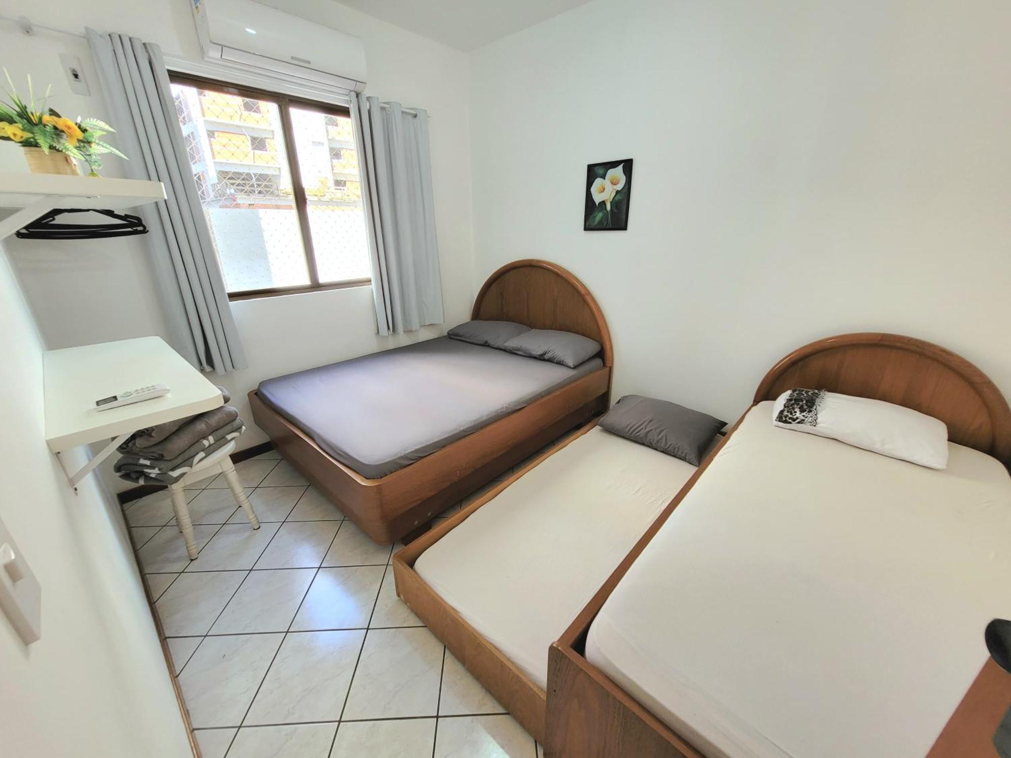 Apartamento 200 Metros Da Praia 03 Quartos Com Ar Condicionado - Meia Praia - Итапема Экстерьер фото