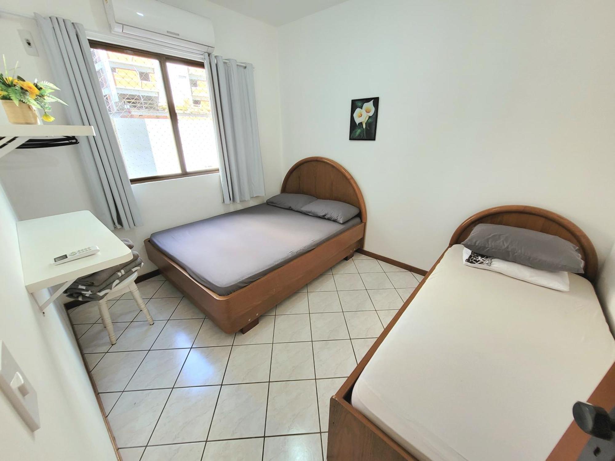 Apartamento 200 Metros Da Praia 03 Quartos Com Ar Condicionado - Meia Praia - Итапема Экстерьер фото