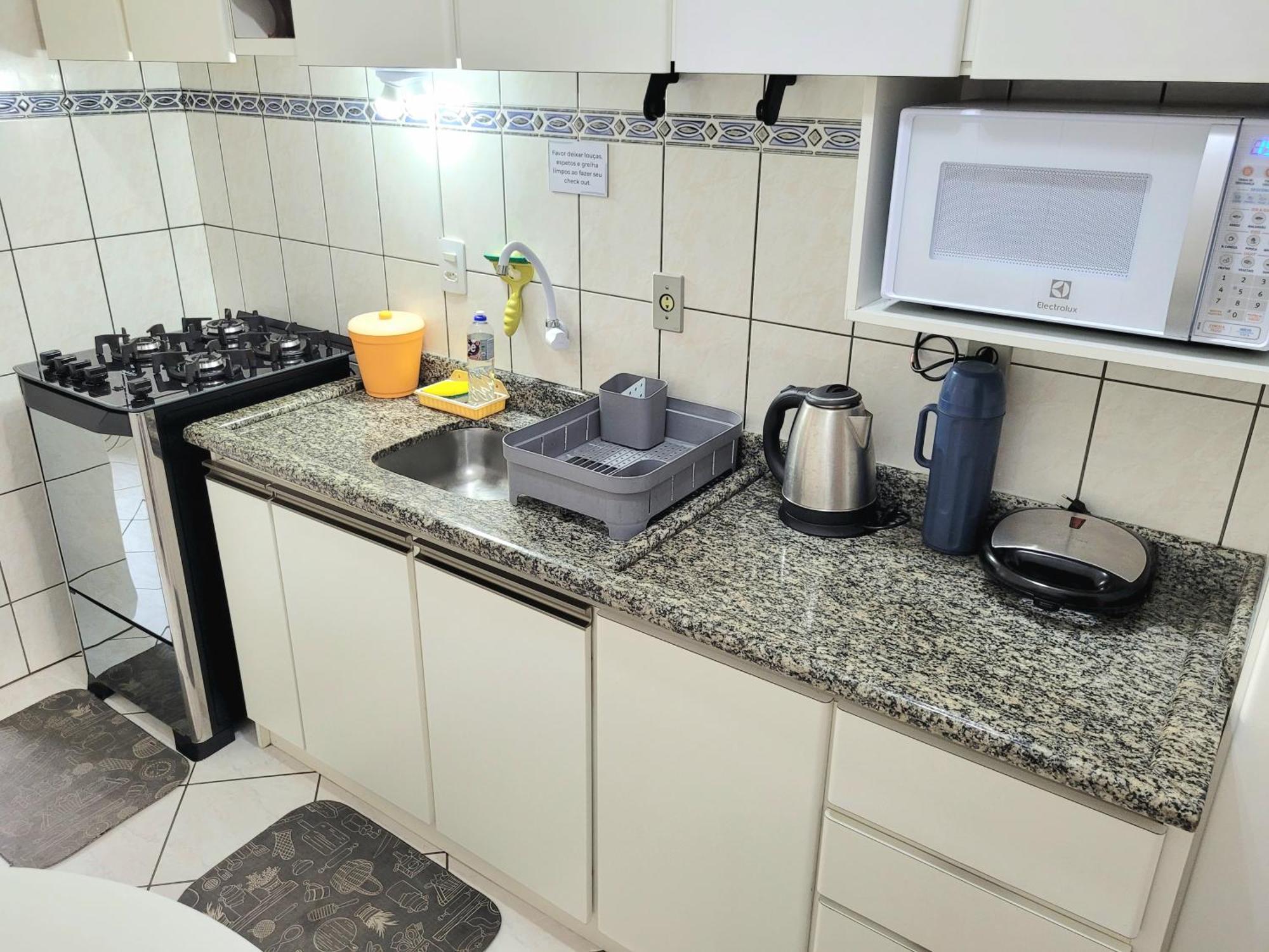 Apartamento 200 Metros Da Praia 03 Quartos Com Ar Condicionado - Meia Praia - Итапема Экстерьер фото